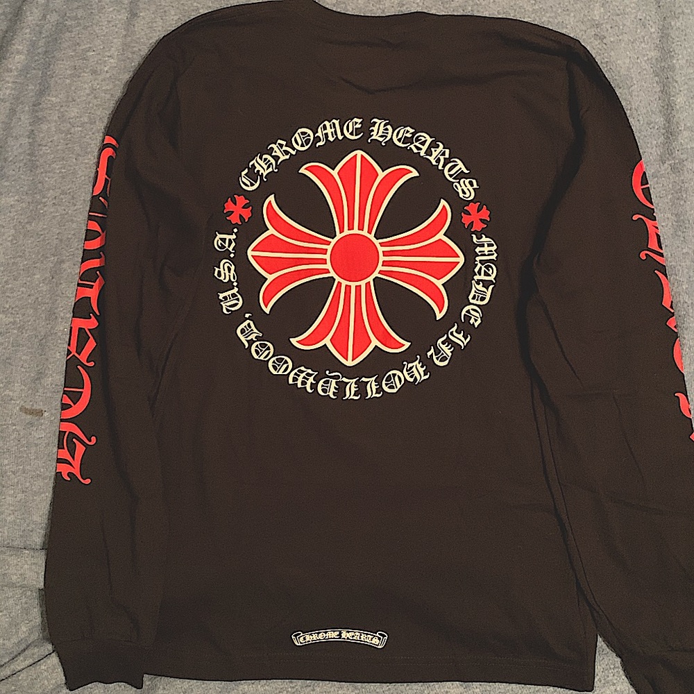 Chrome hearts